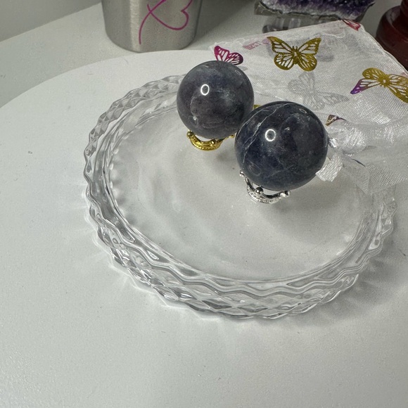 Iolite Mini Spheres with crowns - Set of 2/$30 - Picture 6 of 10
